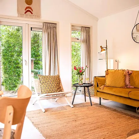 Stayatsas Julia, Stijlvol Natuurhuisje Met Grote Omheinde Tuin * Epe