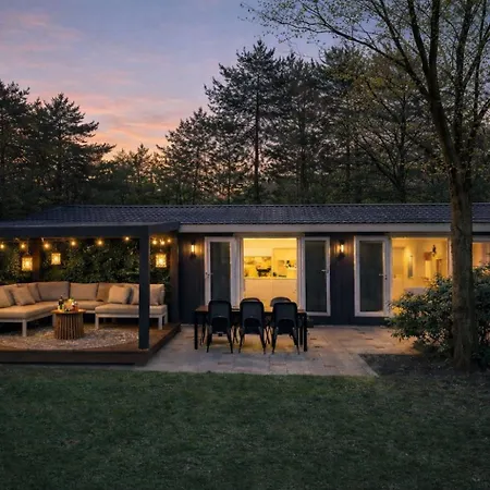 Stayatsas Julia, Stijlvol Natuurhuisje Met Grote Omheinde Tuin