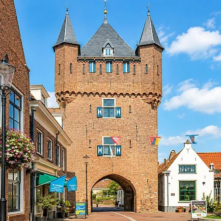 Chalet Stayatsas Julia, Stijlvol Natuurhuisje Met Grote Omheinde Tuin *