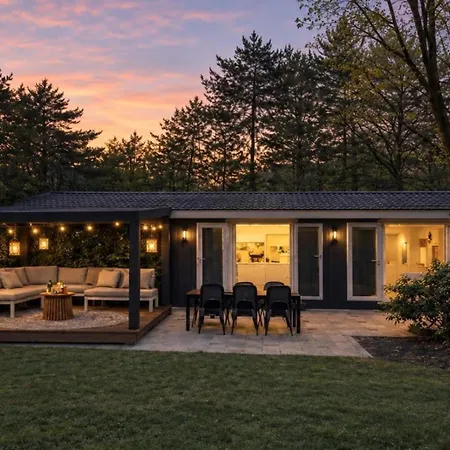 Chalet Stayatsas Julia, Stijlvol Natuurhuisje Met Grote Omheinde Tuin Epe