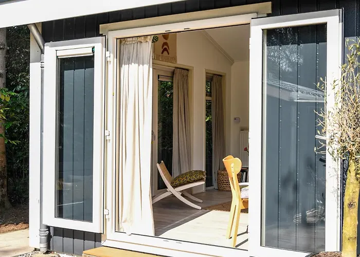 Chalet Stayatsas Julia Stijlvol Ingericht, Kindvriendelijk, In Het Bos, Hondje Mag Mee, Parkeren Op Oprit Epe