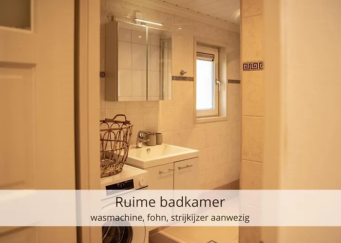 Stayatsas Julia Stijlvol Ingericht, Kindvriendelijk, In Het Bos, Hondje Mag Mee, Parkeren Op Oprit