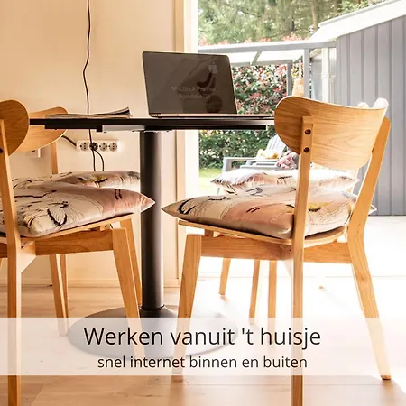 Stayatsas Julia Stijlvol Ingericht, Kindvriendelijk, In Het Bos, Hondje Mag Mee, Parkeren Op Oprit * إبّ