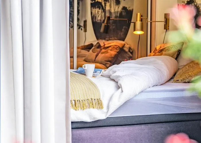 Stayatsas Julia Stijlvol Ingericht, Kindvriendelijk, In Het Bos, Hondje Mag Mee, Parkeren Op Oprit شاليه *