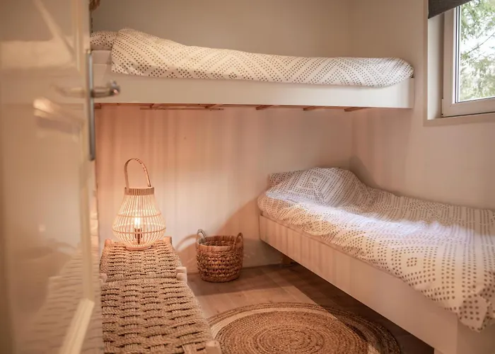 Chalet Natuurhuisje Met Omheinde Tuin Hond Welkom Stijlvol Ingericht Stayatsas Julia Epe